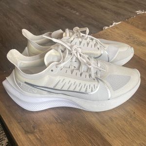 Womens nike zoom - reflective cream